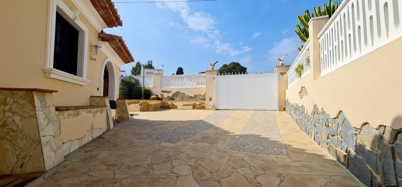 Villa Las Adelfas Calpe Eksteriør bilde