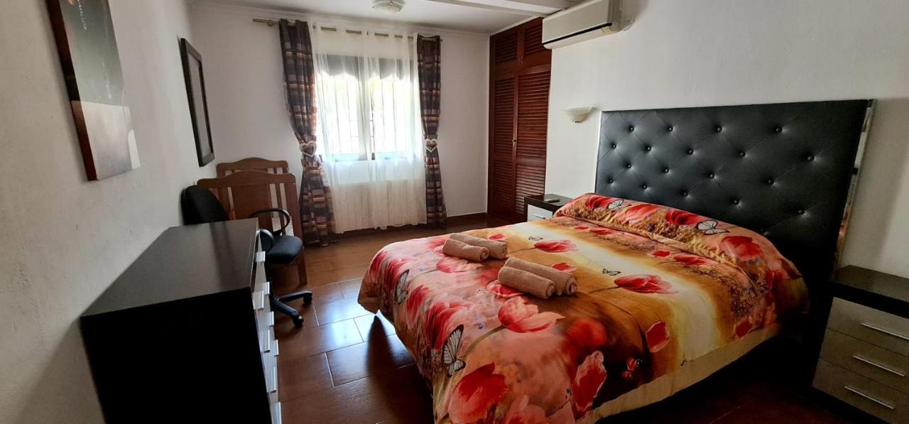 Villa Las Adelfas Calpe Eksteriør bilde